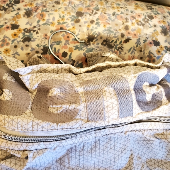 Bench lightweight jacket - Picture 4 of 4